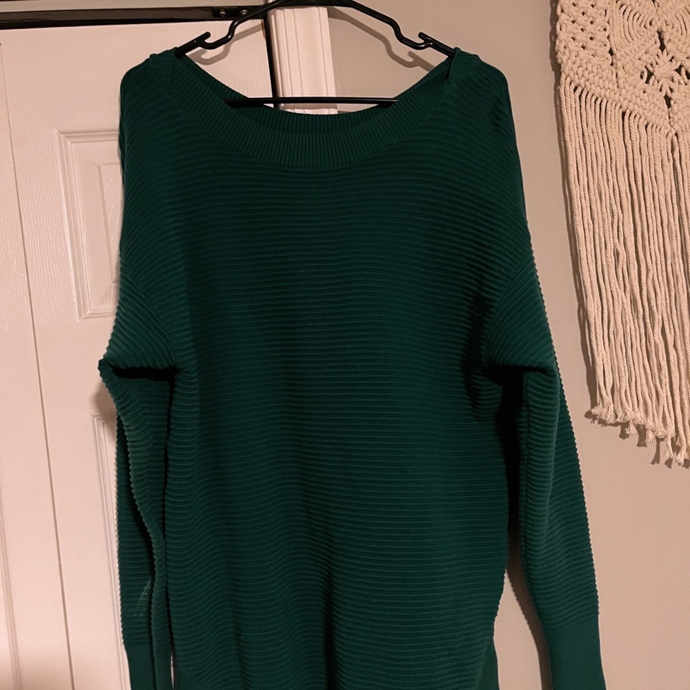 oversized emerald green sweater